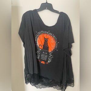 Hocus Pocus shirt with lace